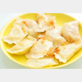 ウクライナの水餃子「ワレニキ」／（Ｃ）日刊ゲンダイ