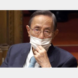 説明から逃げ回ってきた細田博之衆院議長（Ｃ）日刊ゲンダイ