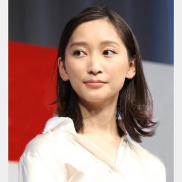 フランスに移住した女優の杏（Ｃ）日刊ゲンダイ