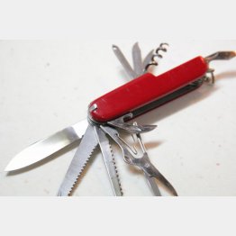 無用なトラブルに巻き込まれないよう、刃物の片づけ忘れに注意