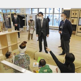 特別、何もしていないのに、“増税”だけ（代表撮影）