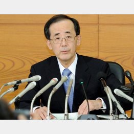 任期満了目前に辞任した白川方明前総裁（Ｃ）共同通信社