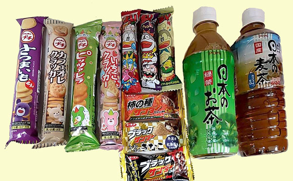 2個売り商品のお得感 有名メーカーの飲料や菓子類が「市価の半分」で