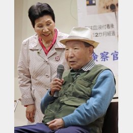 再審公判の開始が決まり、あいさつする袴田巌さん（Ｃ）共同通信社