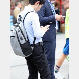 ビジネス教養を高めるには…（Ｃ）日刊ゲンダイ