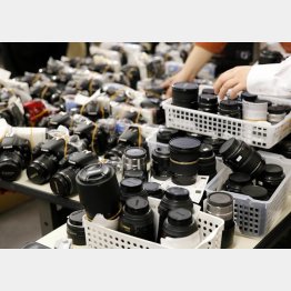 一眼レフカメラは人気が高い（Ｃ）日刊ゲンダイ