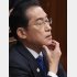 頭が痛い…（岸田首相）／（Ｃ）日刊ゲンダイ