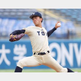 球の出どころが見えにくい桐蔭横浜大・古謝の投球フォーム（Ｃ）日刊ゲンダイ