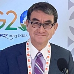 晴れ舞台で成果を強調、ご満悦（G20デジタル経済相会合で会見する河野太郎デジタル相）／（Ｃ）共同通信社