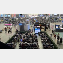 上海虹橋駅の構内（Ｃ）日刊ゲンダイ