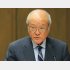 防衛予算は7兆7000億円も必要ない。支払いは将来にも及び、政権交代しても続く（留任した鈴木俊一財務相）／（Ｃ）日刊ゲンダイ