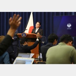 「誰に当てようか」と迷う“ポーズ”もない（岸田首相）／（Ｃ）ＪＭＰＡ