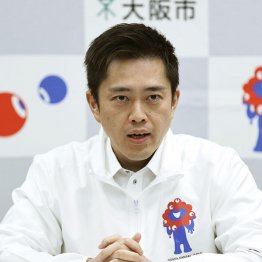 批判噴出で優勝パレードの名称からは消えたけど…（大阪の吉村洋文府知事）／（Ｃ）共同通信社