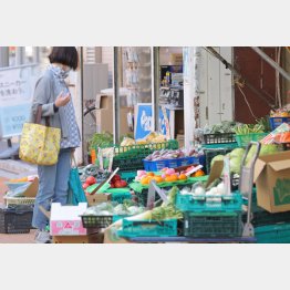 物価の高騰、ついに野菜も高くて買えないくらいに苦しい（Ｃ）日刊ゲンダイ