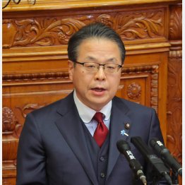 世耕弘成参院幹事長（Ｃ）日刊ゲンダイ