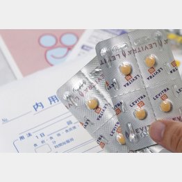 薬の力を借りることも（Ｃ）日刊ゲンダイ