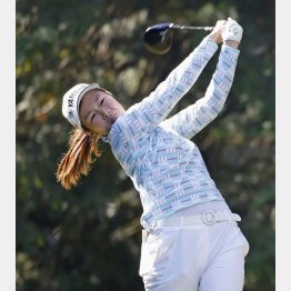 飛ばしの秘訣は肩甲骨の柔らかさ（Ｃ）共同通信社