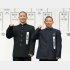 第96回選抜高校野球大会の組み合わせ抽選会、ポーズをとる星稜の芦硲晃太主将（左）と日本航空石川の宝田一慧主将（Ｃ）共同通信社
