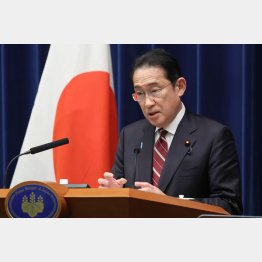 すべてが茶番（昨28日、会見する岸田首相）／（Ｃ）J M P A