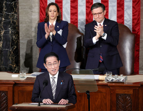 米議会演説に至極ご満悦の岸田首相（Ｃ）ロイター