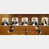 岡口基一判事の弾劾裁判に臨む船田元裁判長（中央）ら＝4月3日午後、東京都千代田区（Ｃ）共同通信社