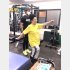 梅井さん（手前）とトレーニング指導する伊藤さん（Ｃ）日刊ゲンダイ