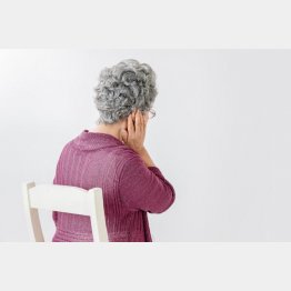 加齢による聴力の低下は高音域から始まる