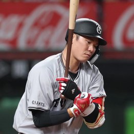 巨人・坂本勇人（Ｃ）日刊ゲンダイ