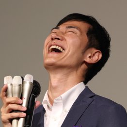 笑いが止まらない？（Ｃ）日刊ゲンダイ