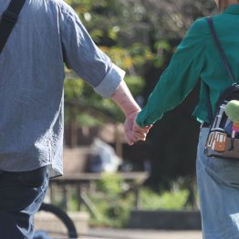 現役世代はちょっとした工夫をしたい（Ｃ）日刊ゲンダイ