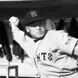 藤本英雄（Ｃ）共同通信社