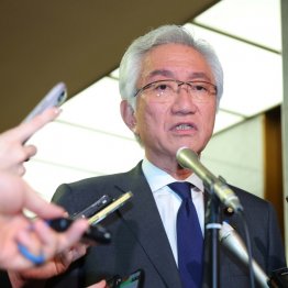 裏金問題の参院政倫審を終えて取材に応じた西田昌司氏（Ｃ）日刊ゲンダイ