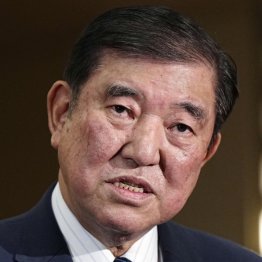 「こんな人が日本の総理なのか」は自身に（Ｃ）日刊ゲンダイ