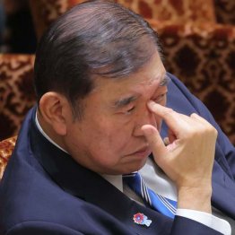 またもや大失態（Ｃ）日刊ゲンダイ