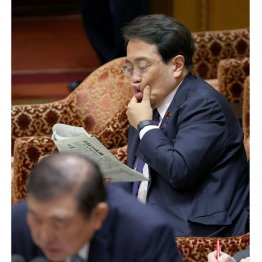 赤沢亮正経済再生相にまるで緊張感なし（Ｃ）日刊ゲンダイ