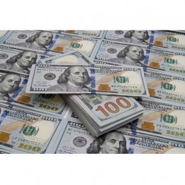 仮に「100年償還」の条件をのんだら、最悪100年後に全てを失っている可能性も…（Ｃ）Depo Photos via ZUMA Press Wire／共同イメージズ