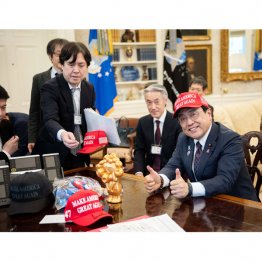 世間が大きな溜息に陥った瞬間（Ｃ）ロイター／ZUMA Press Wire