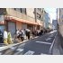 販売会に出来た長蛇の列（Ｃ）日刊ゲンダイ
