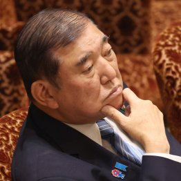 ノープラン　ノーポリティックス（Ｃ）日刊ゲンダイ