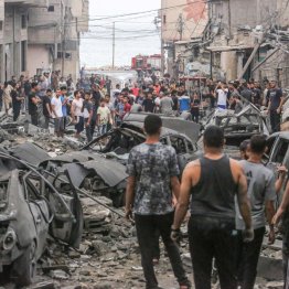 空爆を受けたガザ地区（Ｃ）ロイター／Sipa USA