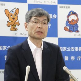  匿流解体へ全国２百人招集、会見する警察庁の楠芳伸長官（Ｃ）共同通信社