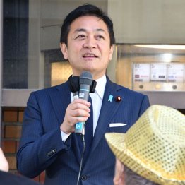 浮かれポンチで失速（Ｃ）日刊ゲンダイ