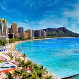 月1万円の積み立てが条件