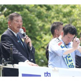 口を開けば無為無策に言い訳ばかり（Ｃ）日刊ゲンダイ