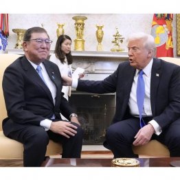 目の前ではヨイショ連発（石破首相とトランプ米大統領）／（Ｃ）共同通信社