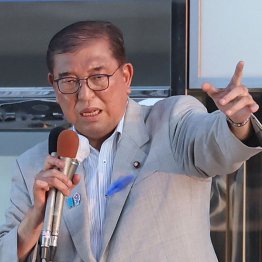 怖いくらいの悲愴感（Ｃ）日刊ゲンダイ