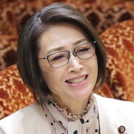 中抜きを認めた？（Ｃ）日刊ゲンダイ