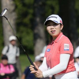 最終18番6メートルバーディーパット締め（Ｃ）共同通信社