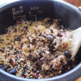 雑穀を加えるとうまみや香りが増す