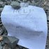 発見された「HELP」メモ（カラベラス郡保安官事務所のフェイスブックから）